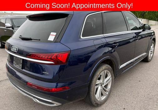 Navarra Blue Metallic 2023 Audi Q7 45 Premium Plus