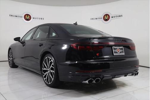 2025 Audi S8 4.0T