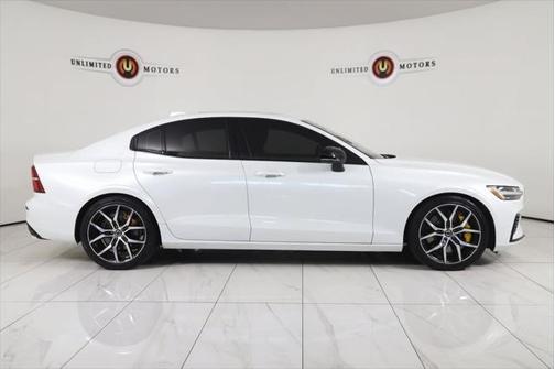2022 Volvo S60 Recharge Plug-In Hybrid T8 Polestar