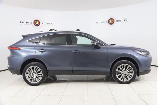 2023 Toyota Venza XLE