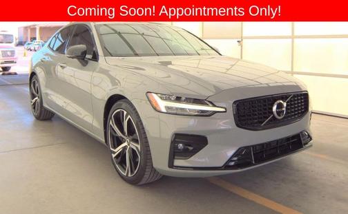 Vapour Grey Metallic 2024 Volvo S60 B5 Ultimate Dark Theme