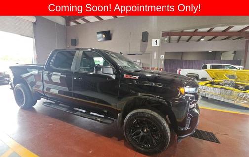Black 2019 Chevrolet Silverado 1500 RST