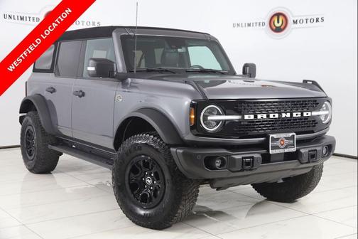 Carbonized Gray Metallic 2023 Ford Bronco Wildtrak