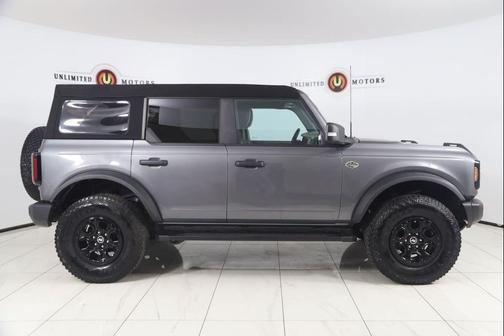 Carbonized Gray Metallic 2023 Ford Bronco Wildtrak
