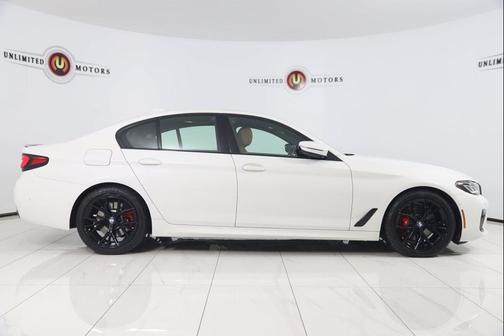 2023 BMW 530 i xDrive