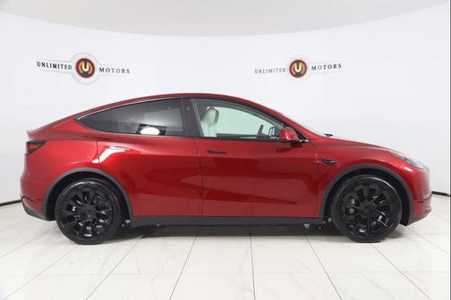 2024 Tesla Model Y Long Range Dual Motor All-Wheel Drive