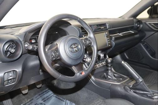 2025 Toyota GR86 Base