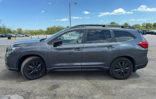 Gray Metallic 2022 Subaru Ascent Onyx Edition 7-Passenger
