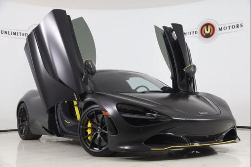 2022 McLaren 720S Performance