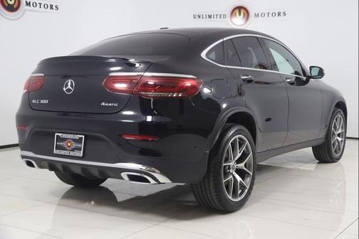 2022 Mercedes-Benz GLC 300 4MATIC Coupe