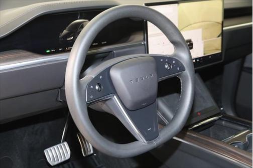2024 Tesla Model X Long Range