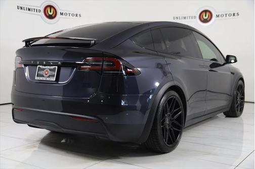 2024 Tesla Model X Long Range
