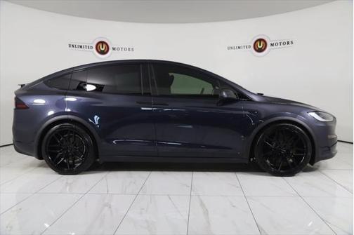 2024 Tesla Model X Long Range