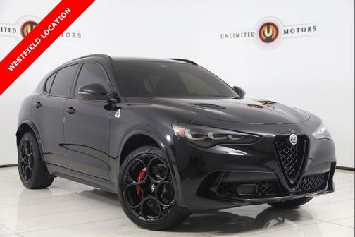 Black Metallic 2024 Alfa Romeo Stelvio Quadrifoglio