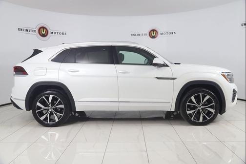 2024 Volkswagen Atlas Cross Sport 2.0T SEL Premium