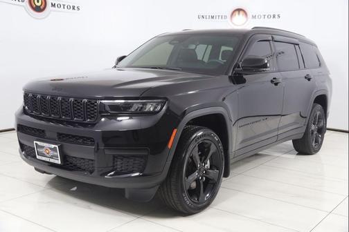Diamond Black Crystal Pearlcoat 2023 Jeep Grand Cherokee L Altitude