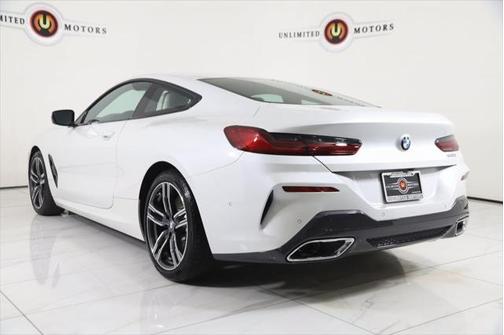 2023 BMW 840 i