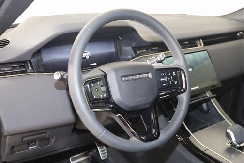 2024 Land Rover Range Rover Evoque Dynamic SE