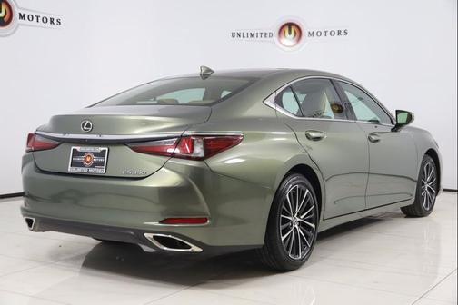 2024 Lexus ES 350 Base