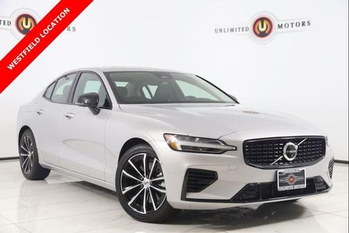 Silver Dawn Metallic 2023 Volvo S60 Recharge Plug-In Hybrid T8 Plus Dark Theme