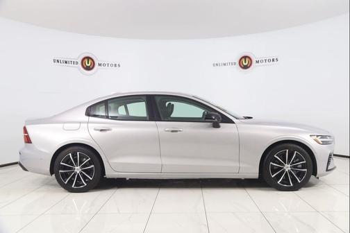 Silver Dawn Metallic 2023 Volvo S60 Recharge Plug-In Hybrid T8 Plus Dark Theme