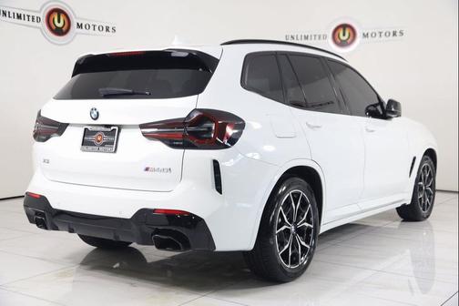 2023 BMW X3 M40i