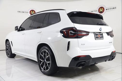 2023 BMW X3 M40i