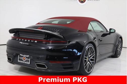 2022 Porsche 911 Carrera