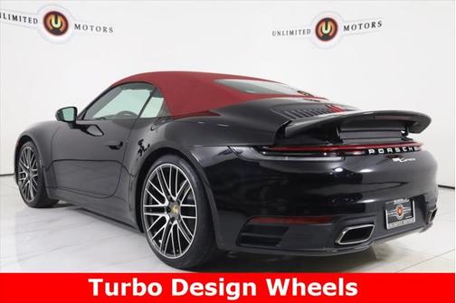 2022 Porsche 911 Carrera