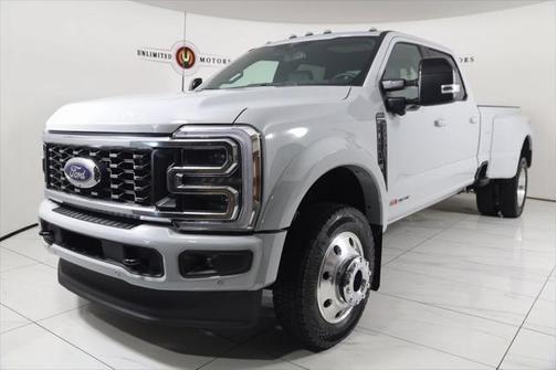 2025 Ford F-450 Platinum