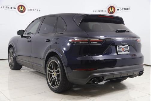 Black 2023 Porsche Cayenne Platinum Edition