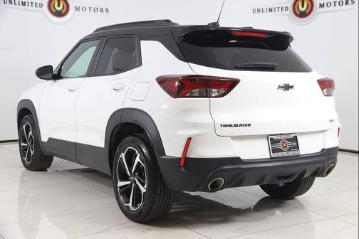 Summit White 2023 Chevrolet Trailblazer RS