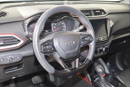 Summit White 2023 Chevrolet Trailblazer RS