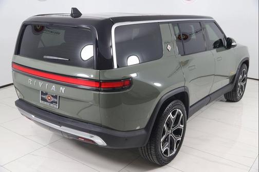 2023 Rivian R1S Launch Edition