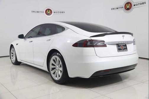 2017 Tesla Model S 90D