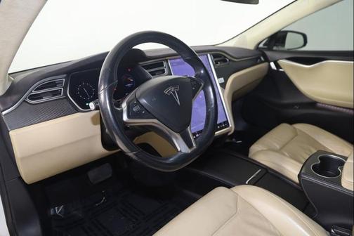 2017 Tesla Model S 90D