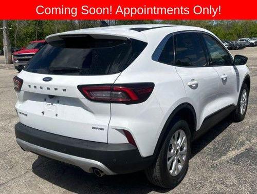 Oxford White 2023 Ford Escape Active