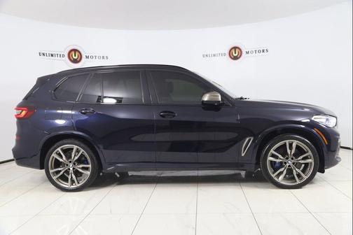 2021 BMW X5 M50i