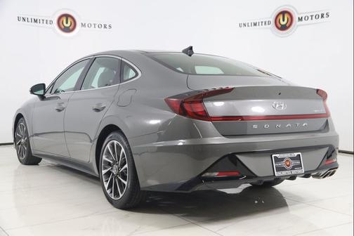 2022 Hyundai SONATA Limited