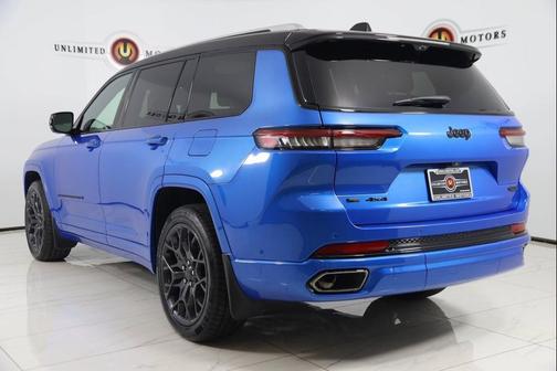 2023 Jeep Grand Cherokee L Summit Reserve