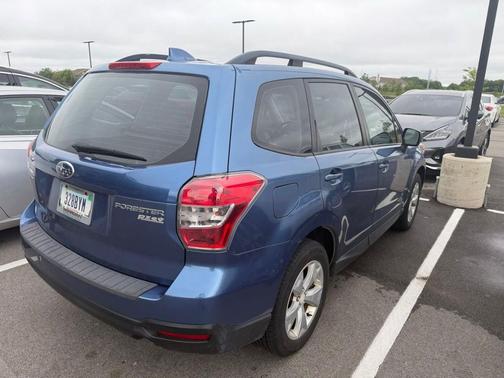Quartz Blue Pearl 2016 Subaru Forester 2.5i