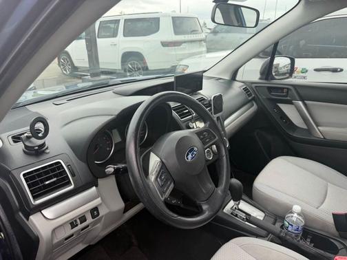 Quartz Blue Pearl 2016 Subaru Forester 2.5i