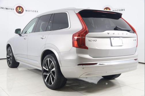 2024 Volvo XC90 B5 Plus Bright Theme