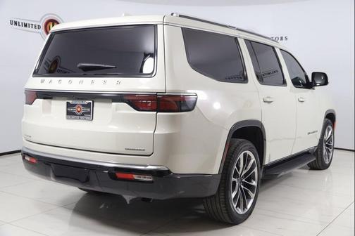 2022 Jeep Wagoneer Series II 4x4