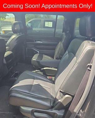 Diamond Black Crystal Pearlcoat 2023 Jeep Wagoneer Series II 4x4