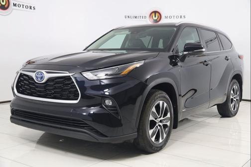 2023 Toyota Highlander Hybrid XLE