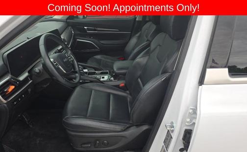 Glacial White Pearl 2024 Kia Telluride S