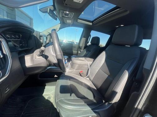 Onyx Black 2021 GMC Sierra 1500 SLT