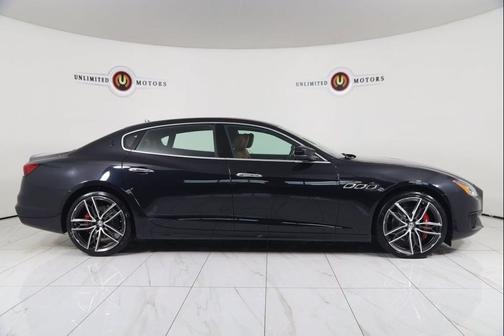 2023 Maserati Quattroporte Modena Q4