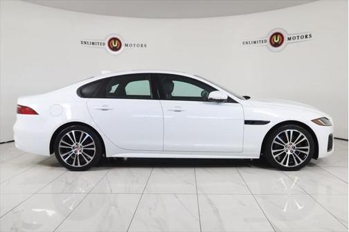 2022 Jaguar XF R-Dynamic SE P300 AWD Automatic